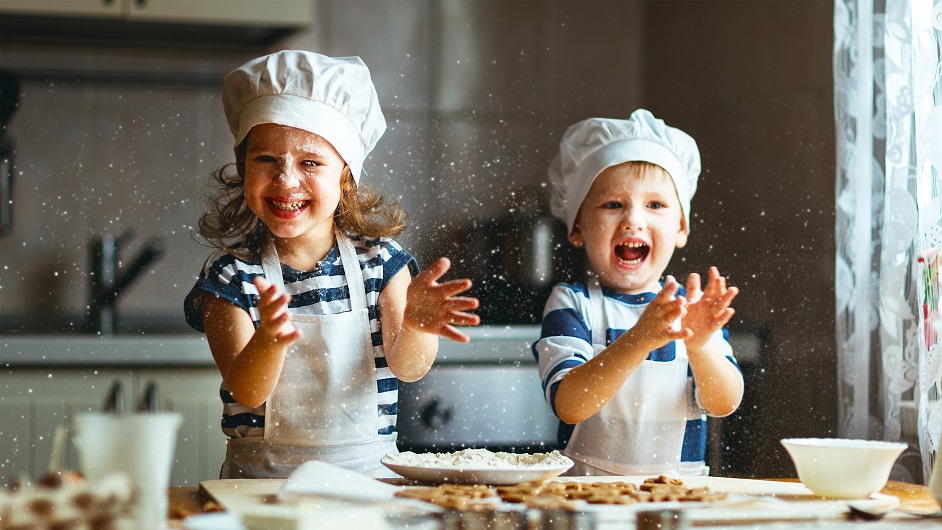 KIDZ IN D KITCHEN