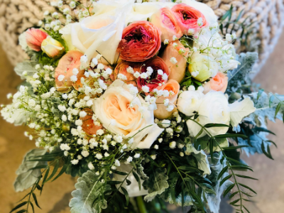 Dried Posy Arranging Workshop. Eden Gardens